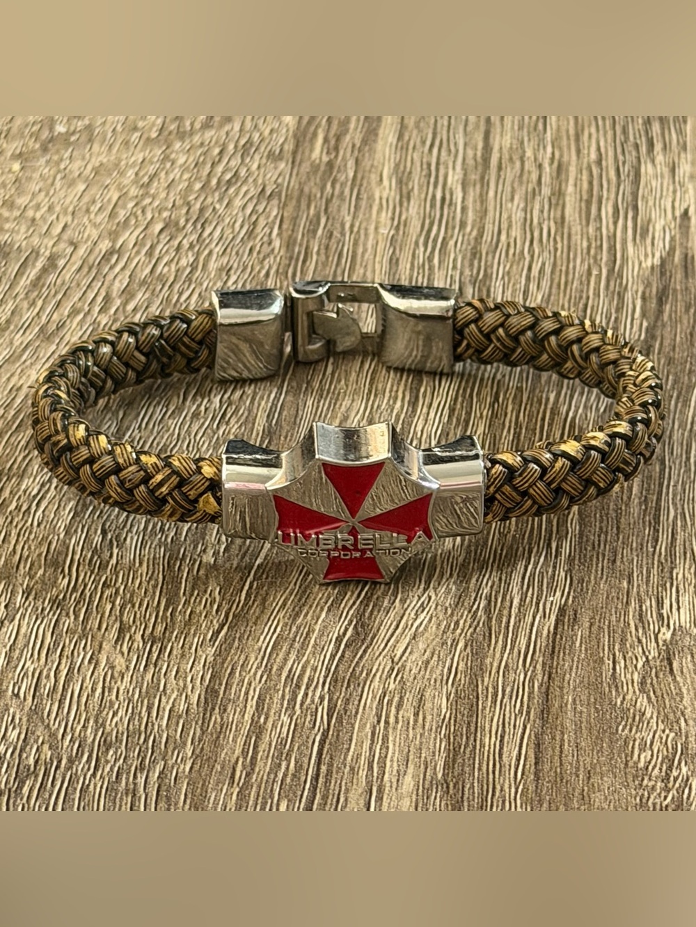 Resident Evil Umbrella Corporation Logo Braided Bracelet